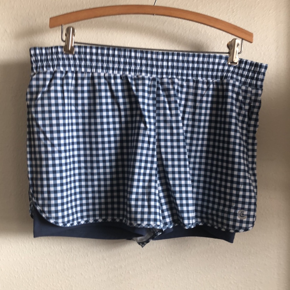 JOHNNY WAS CALME ELEMENT RUN SHORTS II.